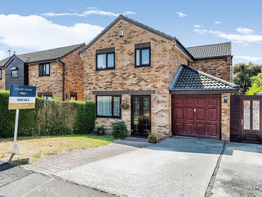 4 bed detached house for sale in Laburnum Drive, Porthcawl CF36 Zoopla