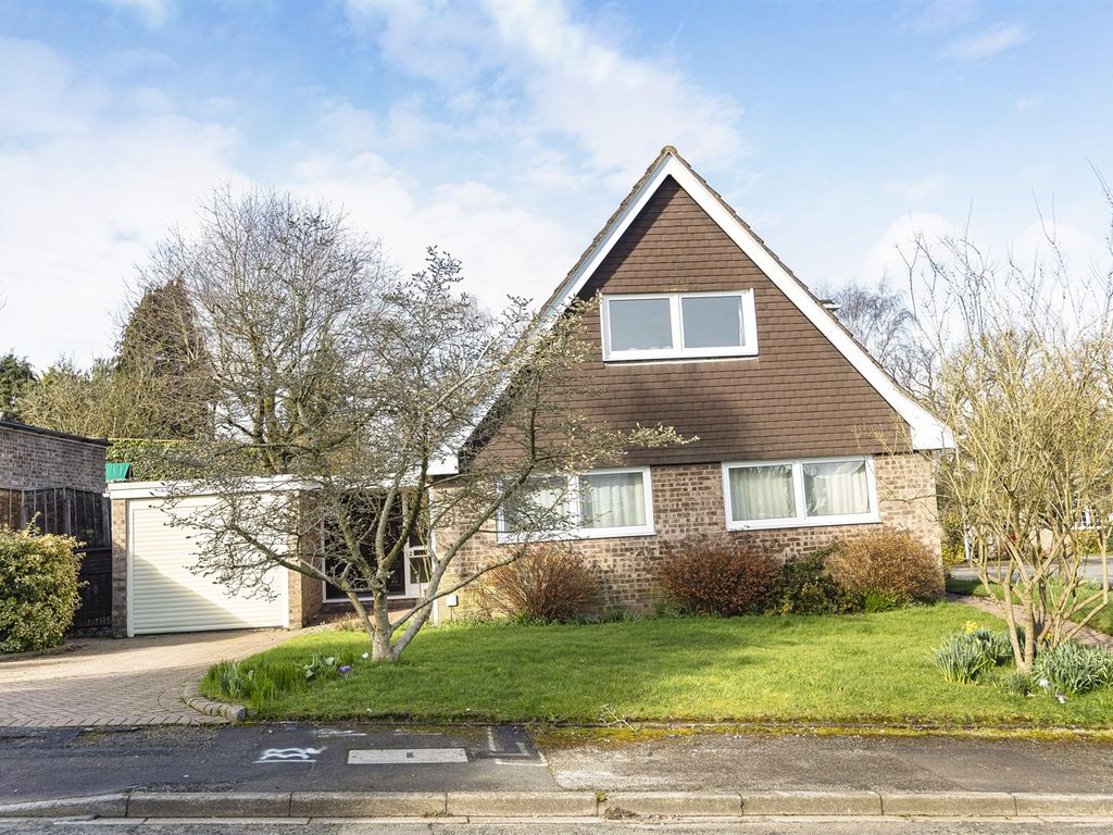 4 bed detached house for sale in Robert Moffat, High Legh, Knutsford WA16, £585,000 Zoopla