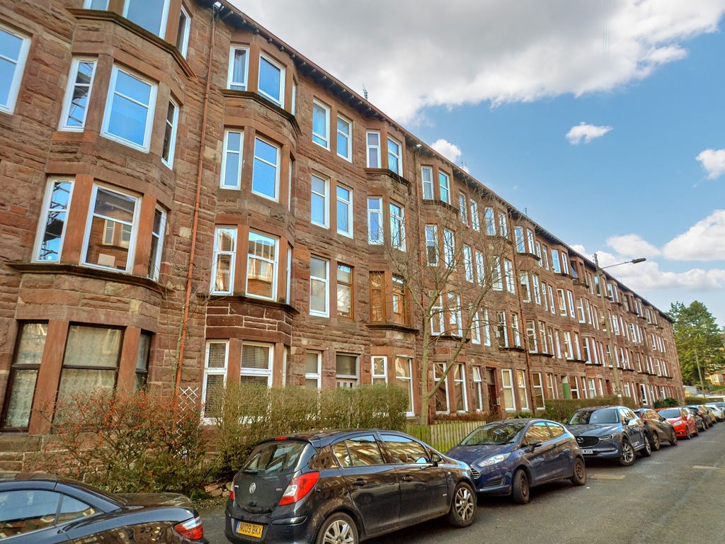 1 bed flat for sale in 1/2 44 Cartside Street, Langside, Glasgow G42