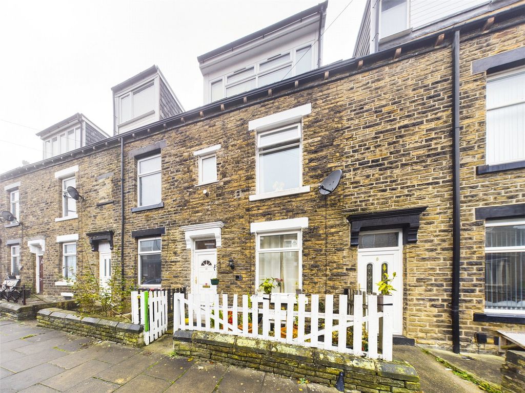 Burnett Place, Bradford, West Yorkshire BD5  