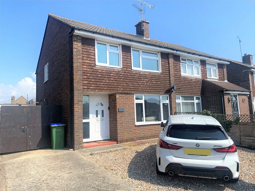 3 bed semidetached house for sale in Old Worthing Road, East Preston