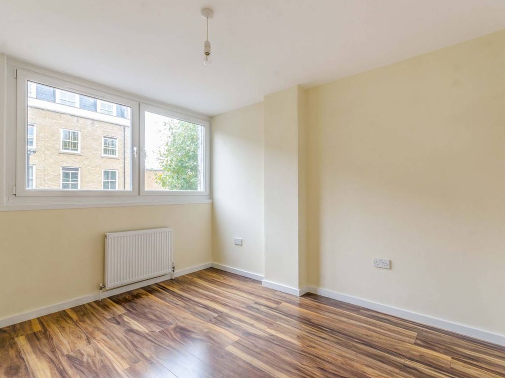 3 bed to rent in Tottenham Road, De Beauvoir Town, London N1