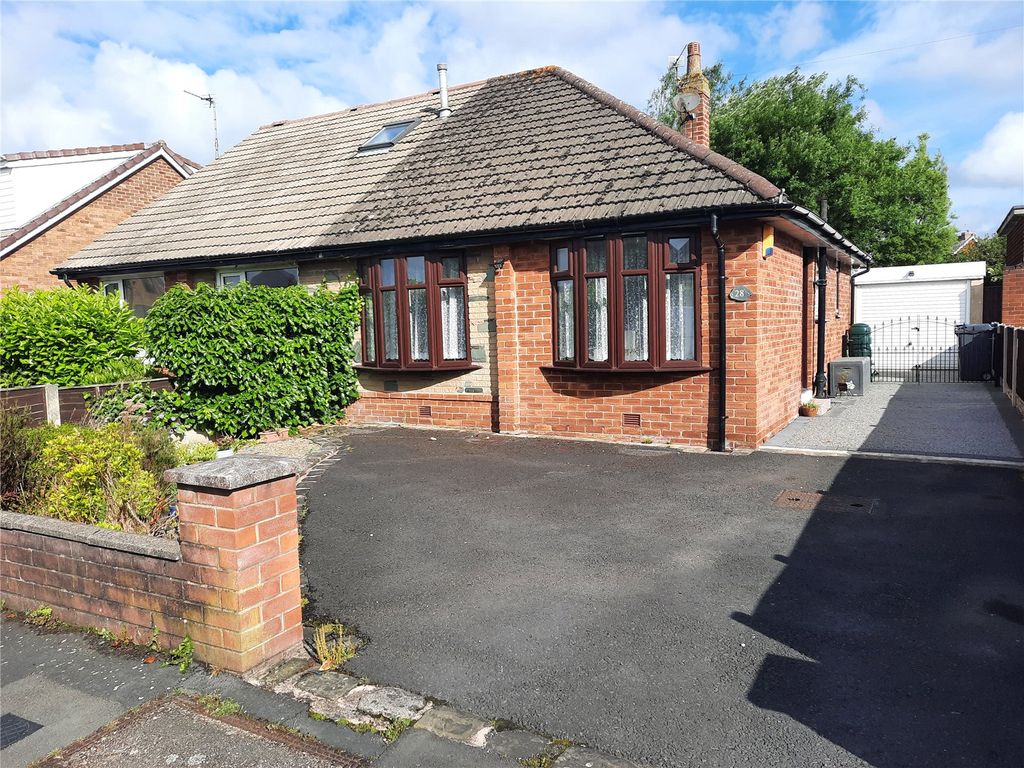 2 bed bungalow for sale in Shaftesbury Avenue, New Longton, Preston PR4