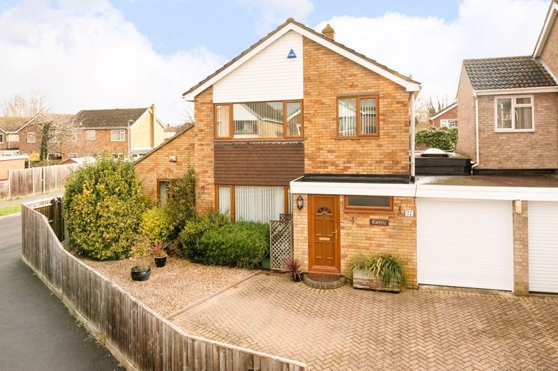 3 bed detached house for sale in Wordsworth Road, Abingdon OX14, £