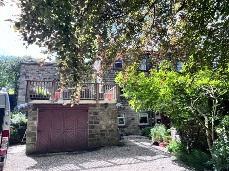 5 bed semidetached house for sale in Haugh Road, Todmorden OL14, £