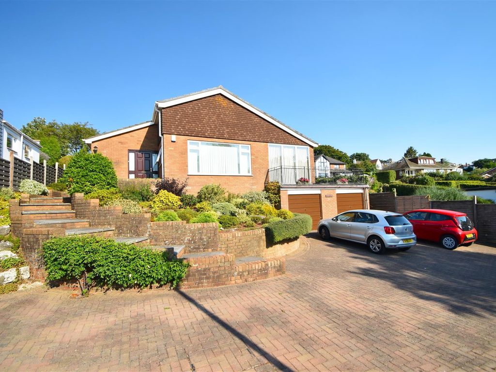 4 bed detached bungalow for sale in Lake Road, Portishead, Bristol BS20