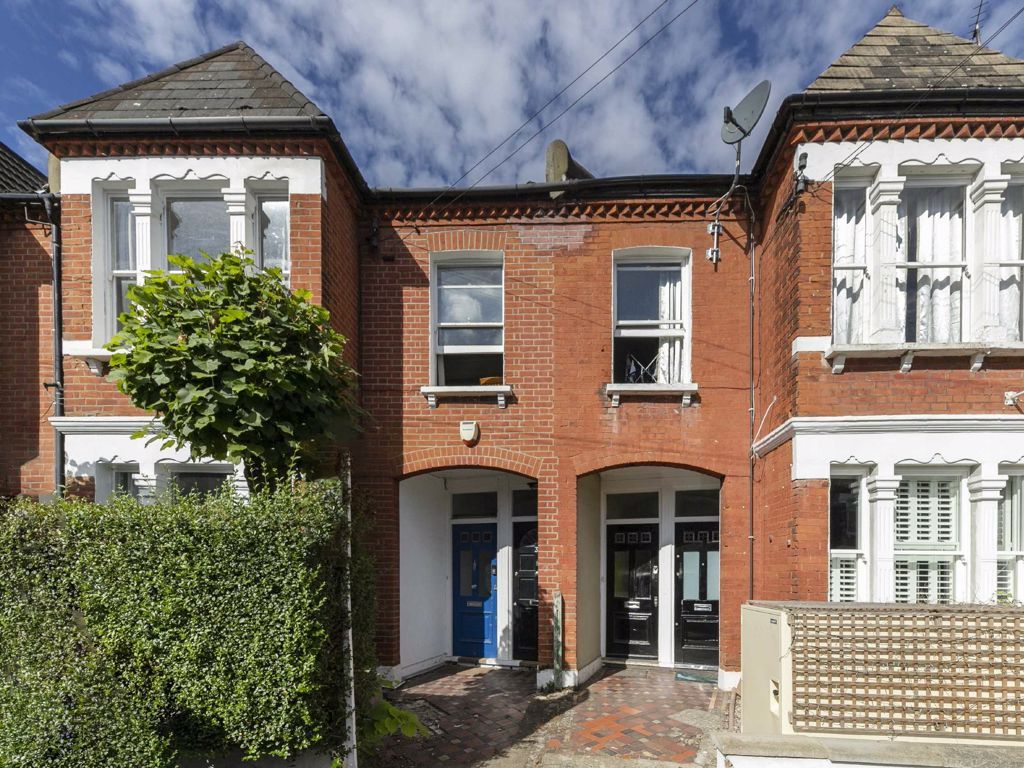 Tenham Avenue, London SW2  