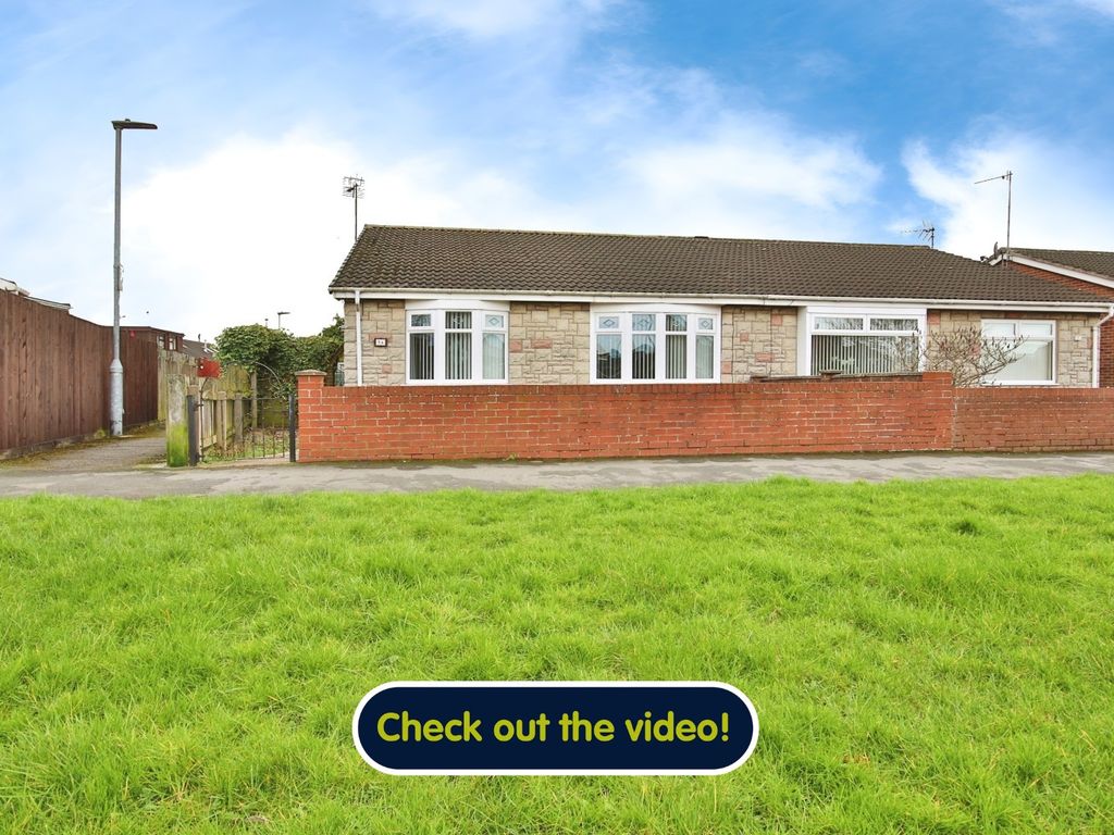 2 bed semidetached bungalow for sale in Airedale, Hull, East Riding Of