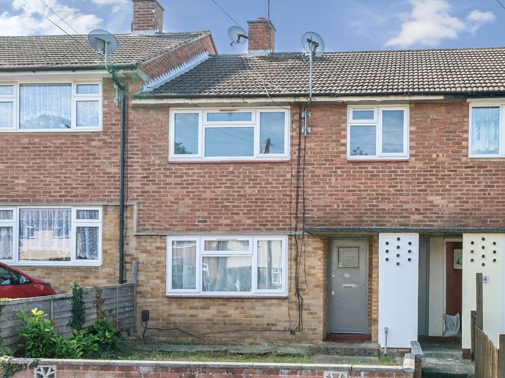 3 bed terraced house for sale in Francis Road, Orpington, Kent BR5, £