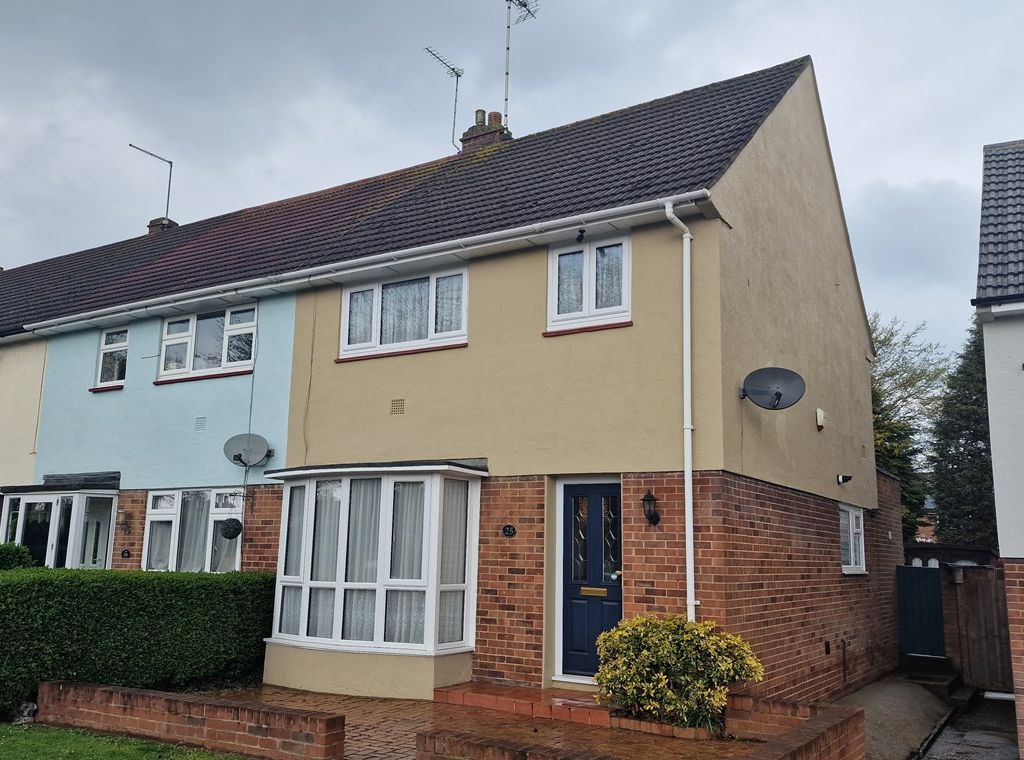 3 bed end terrace house for sale in Little Welwyn Garden City