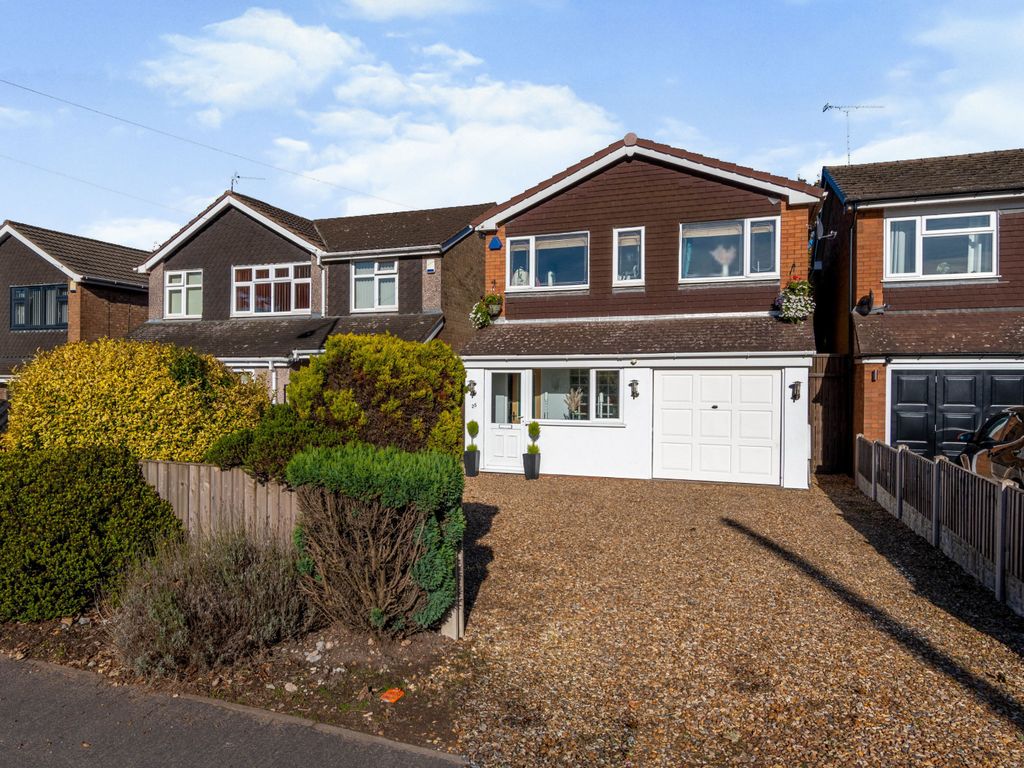 4 bed detached house for sale in Broad Lane, Essington WV11, £400,000 Zoopla