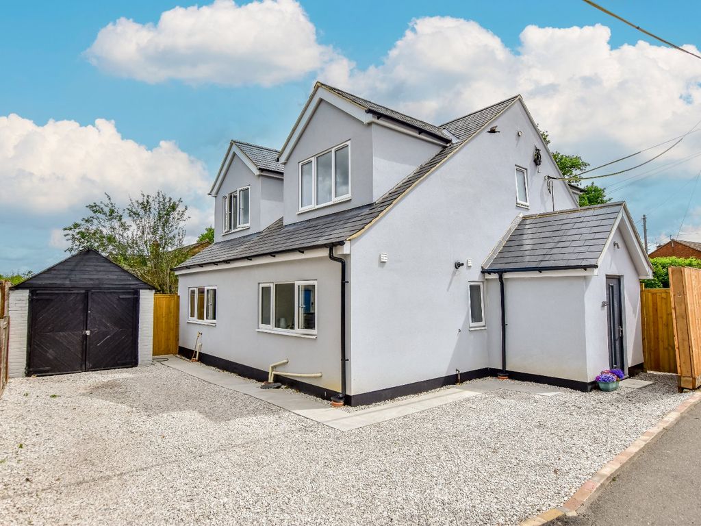 4 bed detached house for sale in New Road, Amersham, Buckinghamshire HP6 Zoopla