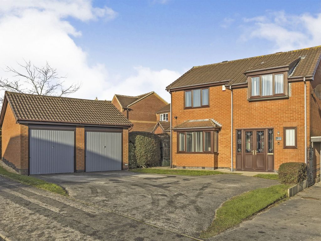 4 bed detached house for sale in Smithurst Road, Giltbrook, Nottingham