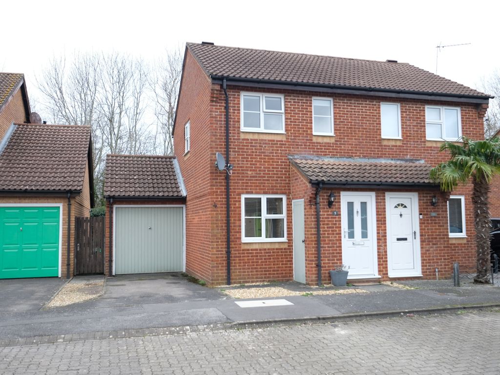 2 bed semidetached house for sale in Ripplewood, Marchwood SO40, £