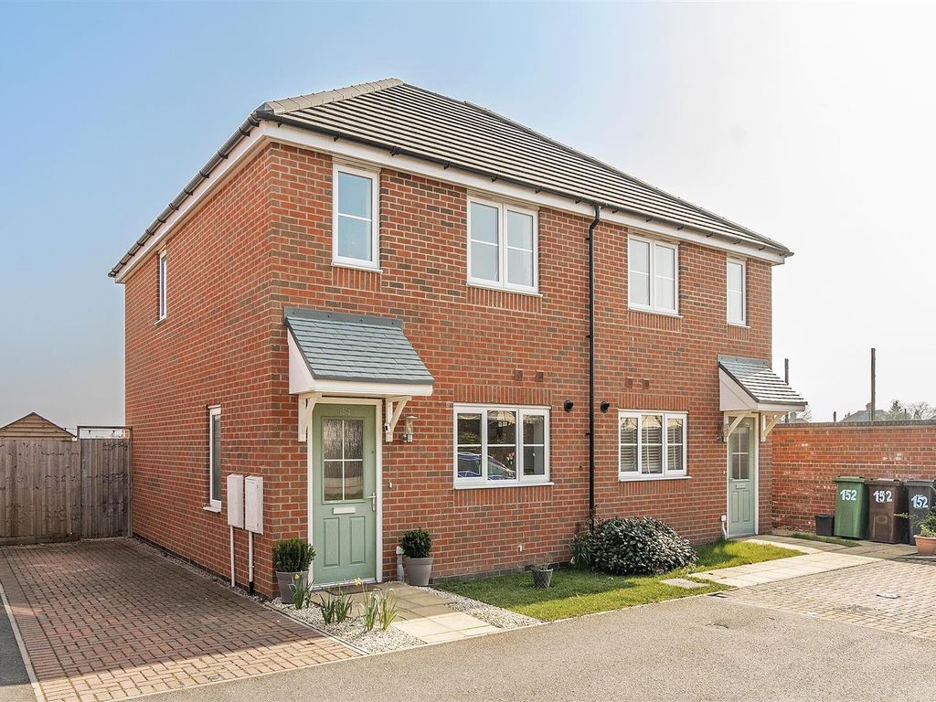 2 bed semidetached house to rent in Richmond Road, Solihull B92 Zoopla