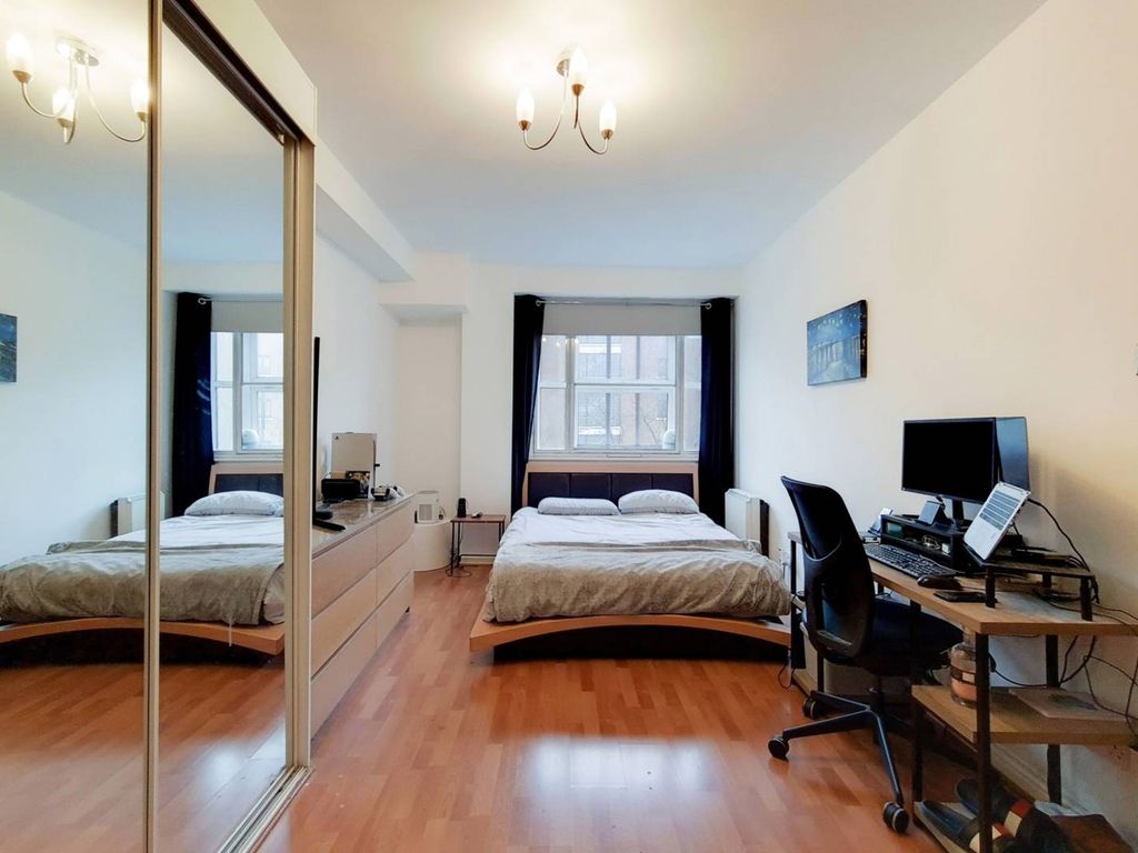 Royal Tower Lodge Wapping London E1  