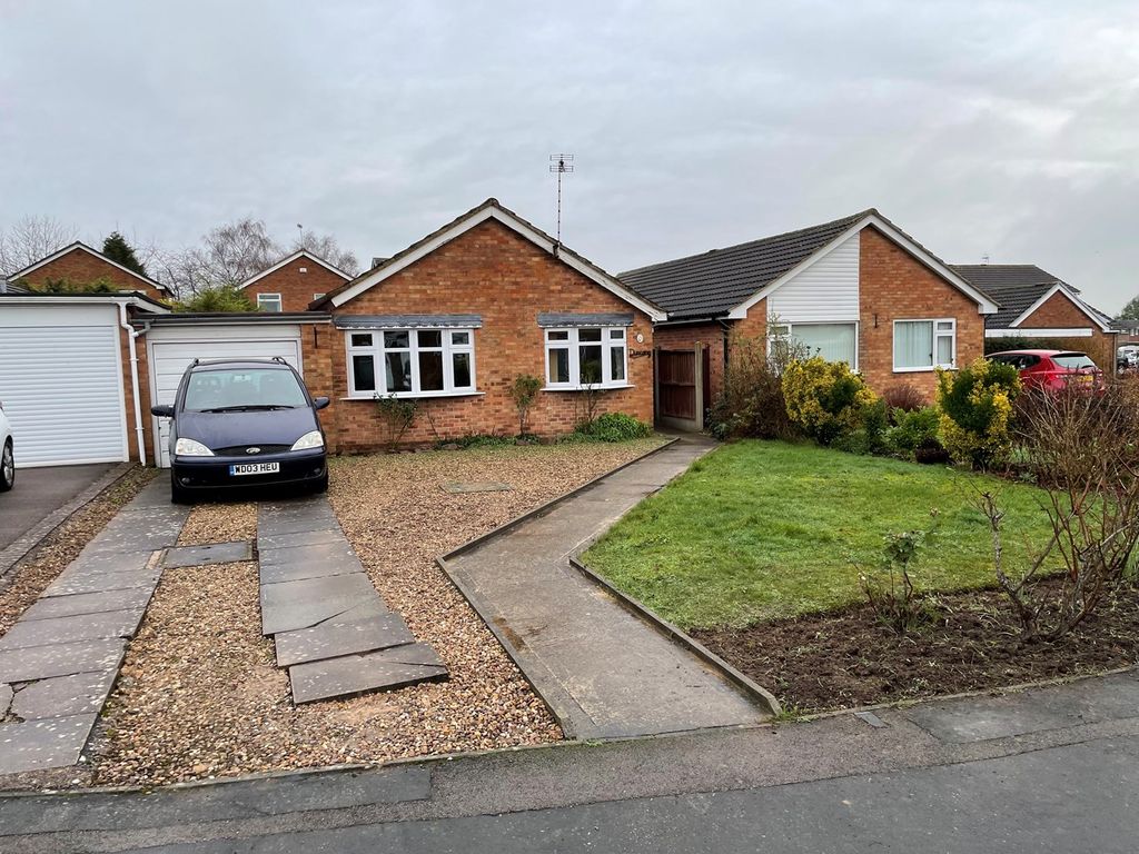 3 bed bungalow for sale in Blenheim Crescent, Broughton Astley