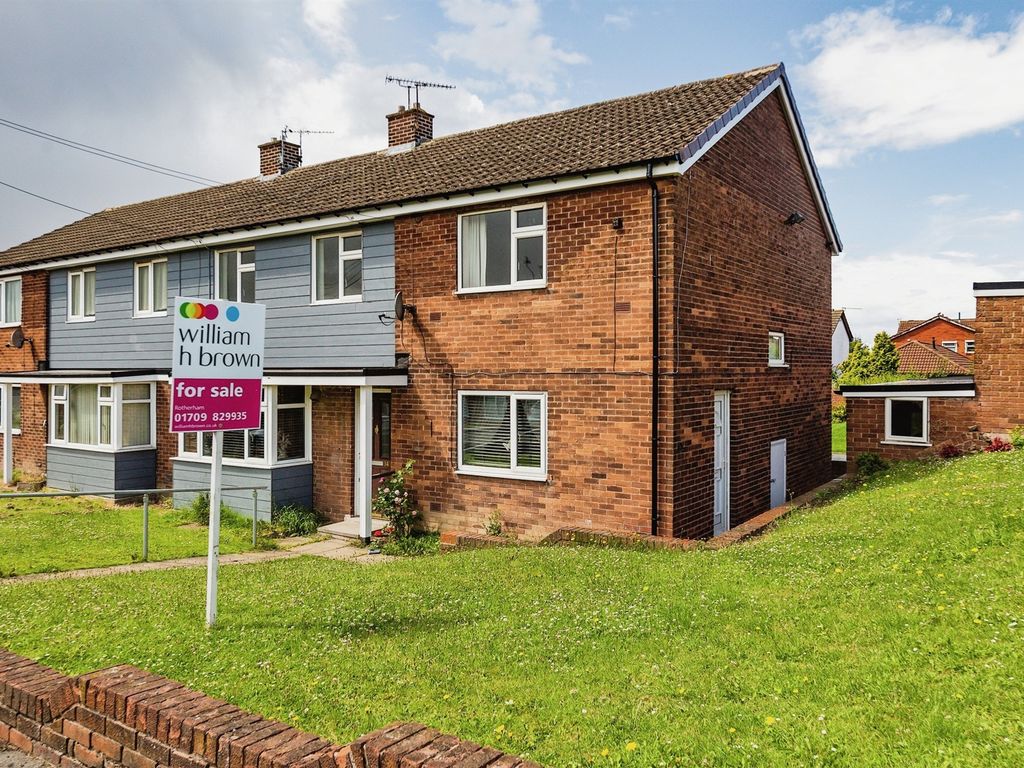 2 bed flat for sale in Moorfield Close, Ravenfield, Rotherham S65 Zoopla