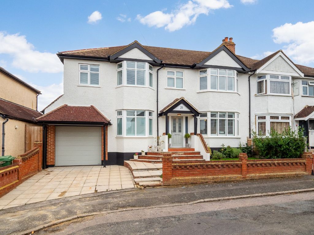 4 bed semidetached house for sale in Barrow Avenue, Carshalton, Surrey
