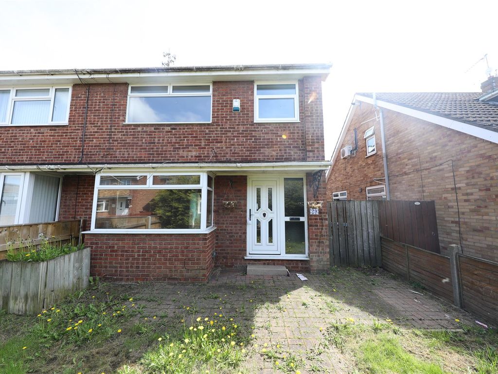 3 bed property for sale in Calderdale, SuttonOnHull, Hull HU7 Zoopla
