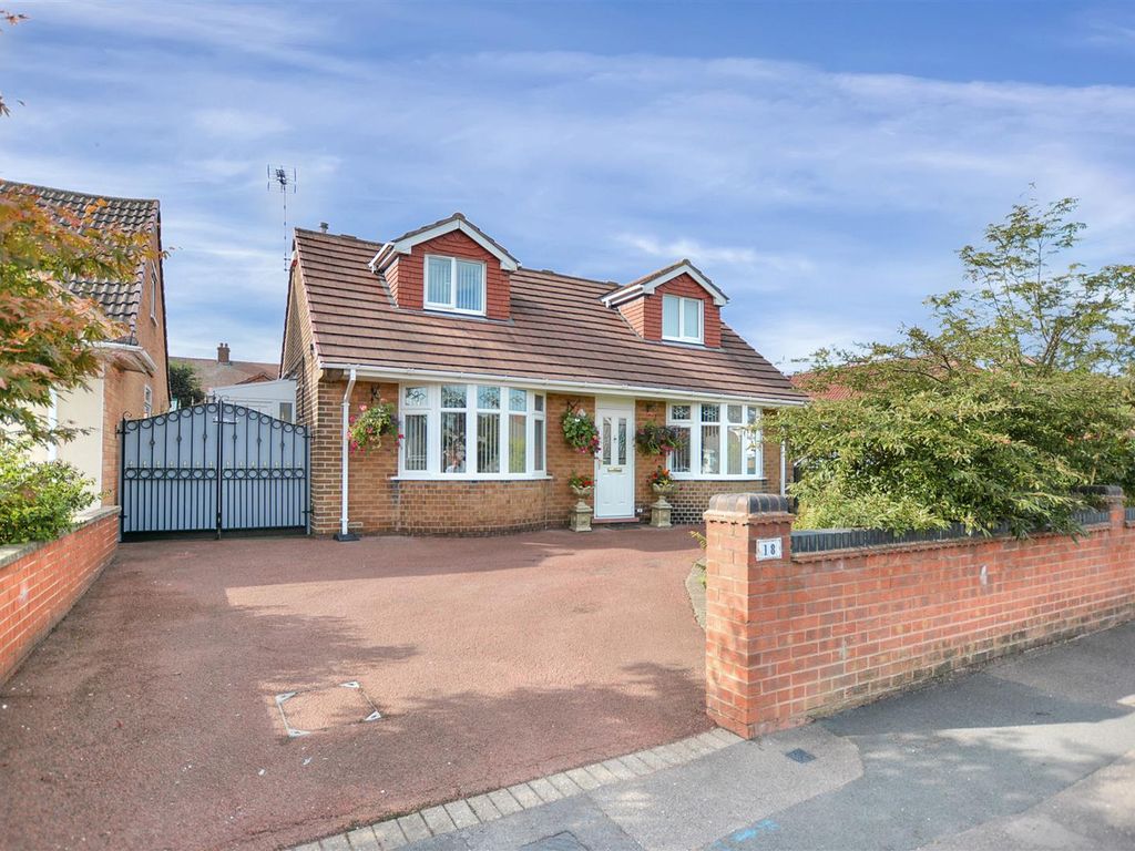 3 bed detached bungalow for sale in Bingham Avenue, Skegby, SuttonIn