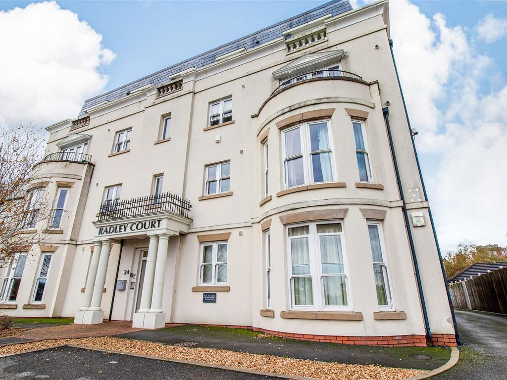 Promenade, Southport PR8  