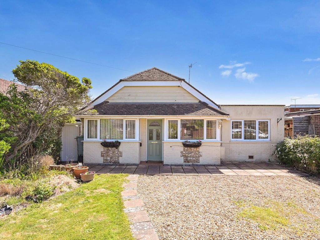 3 bed detached bungalow for sale in Wessex Avenue, East Wittering, Chichester PO20 Zoopla