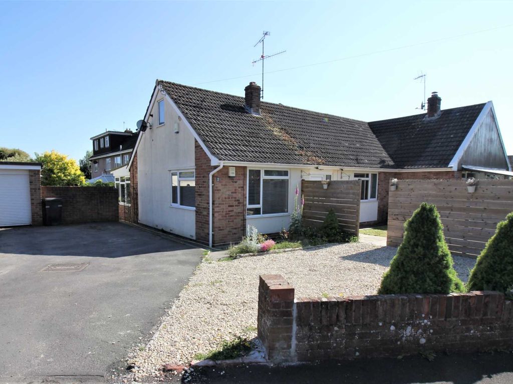 2 bed bungalow for sale in Tor View, Cheddar BS27, £320,000 Zoopla