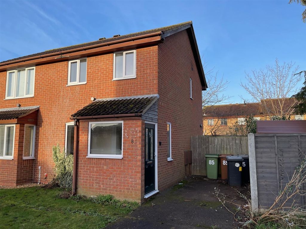 2 bed semidetached house for sale in Ambleside Close, Wellingborough
