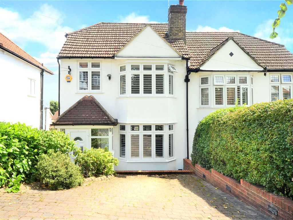 3 bed semidetached house for sale in Prestbury Crescent, Banstead