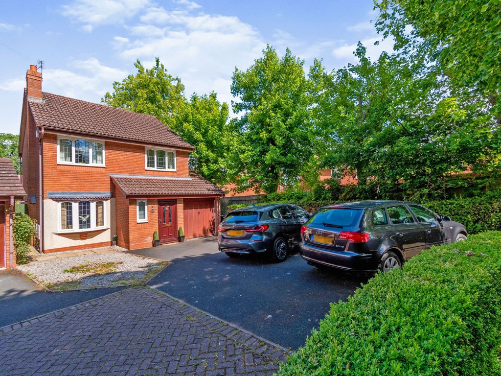 4 bed detached house for sale in Wakeley Hill, Wolverhampton WV4 Zoopla