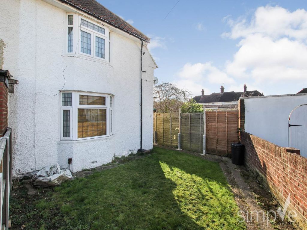 3 bed property to rent in East Walk, Hayes, Middlesex UB3 Zoopla
