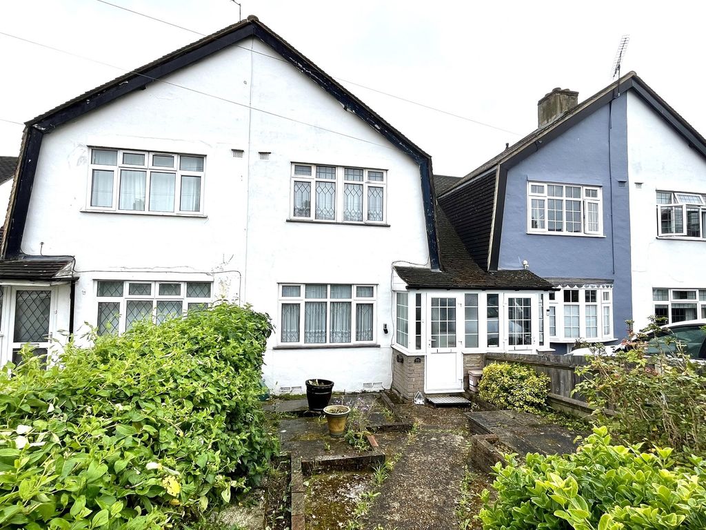 2 bed terraced house for sale in Chantry Road, Chessington, Surrey. KT9