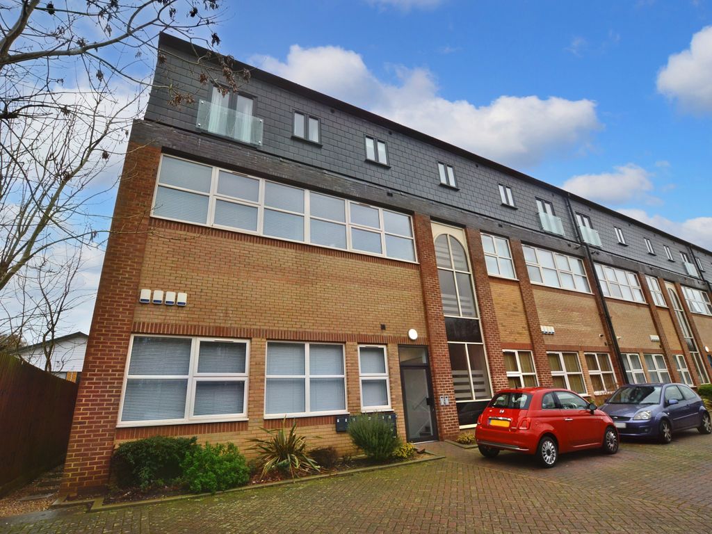 1 bed flat to rent in Soothouse Spring, St Albans AL3 Zoopla