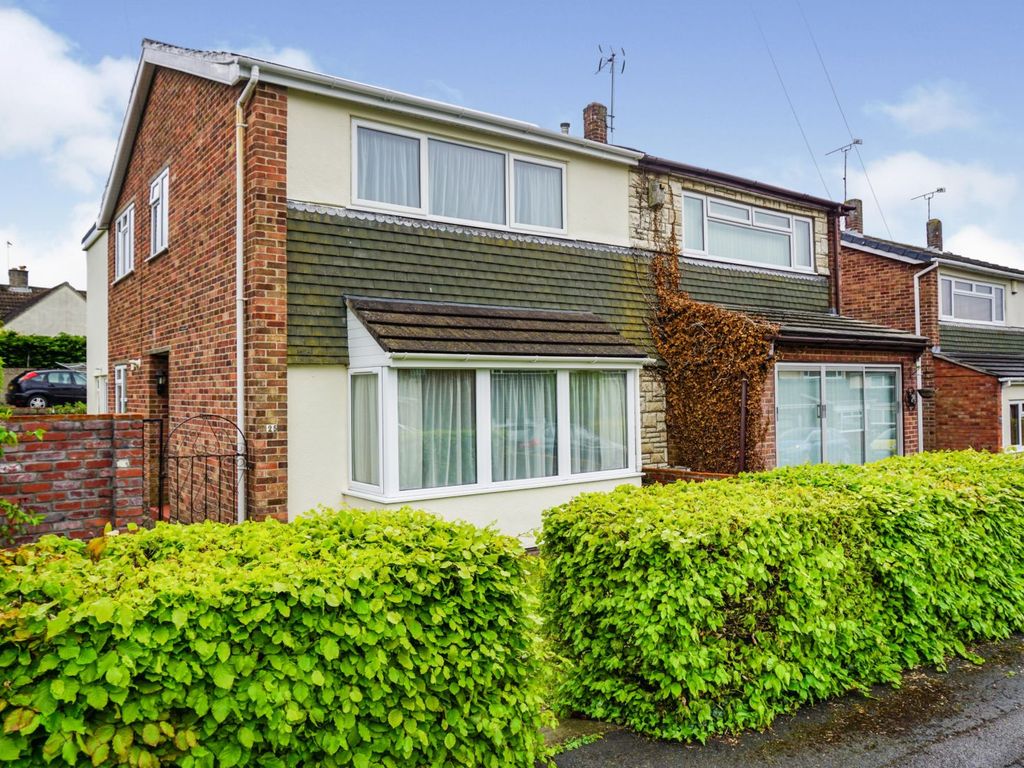 4 bed semidetached house for sale in Woodmans Vale, Chipping Sodbury