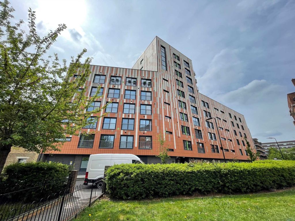 Cressett Road, Hackney E9