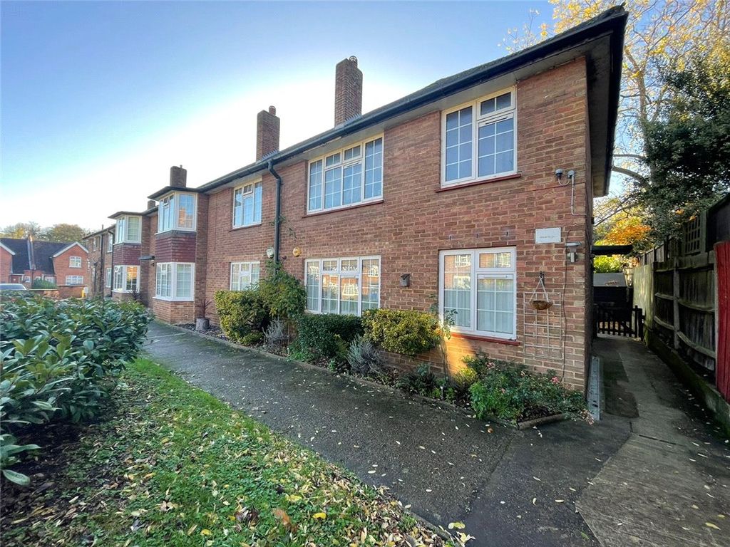 Perry Street Gardens, Chislehurst, Kent BR7  