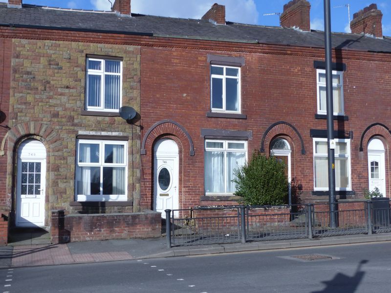 2 bed terraced house to rent in Hollins Road, Oldham OL8, £850 pcm Zoopla