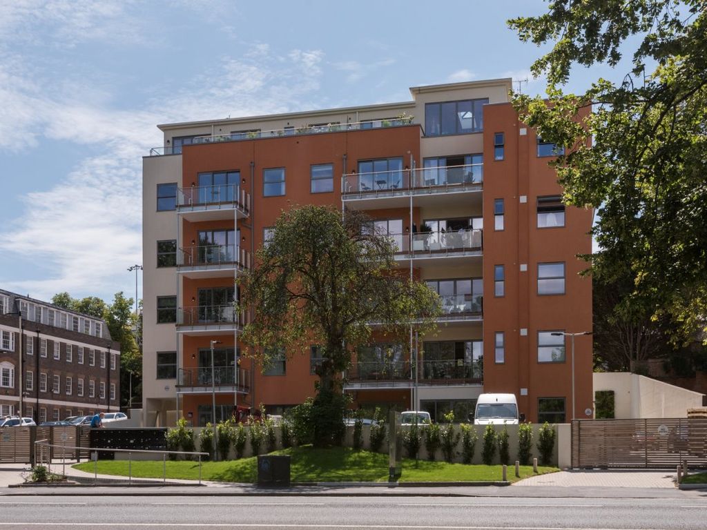 2 bed flat to rent in Preston Road, Preston, Brighton BN1 Zoopla