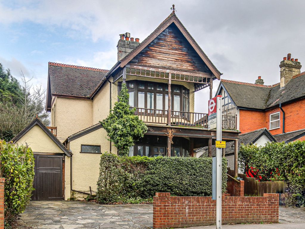 5 bed detached house for sale in Mayfield Road, Sanderstead, South Croydon CR2 Zoopla