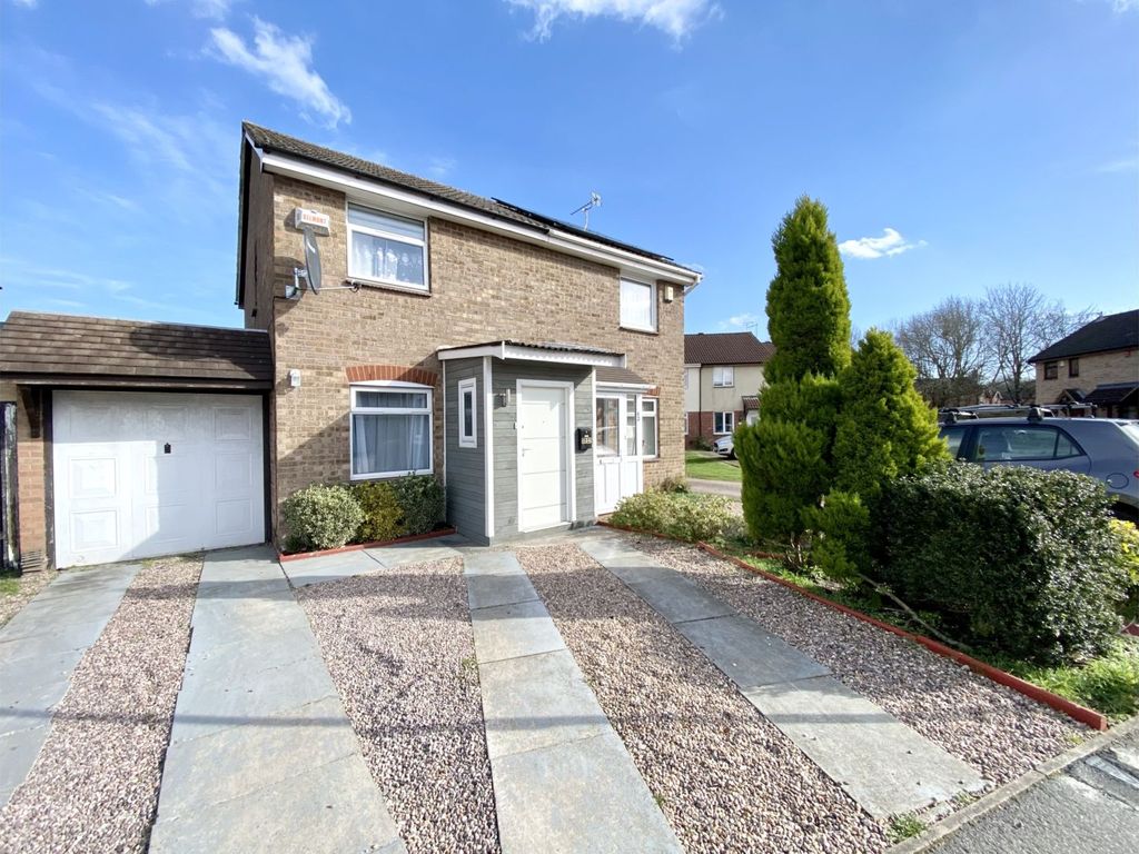2 bed semidetached house for sale in Manor Drive, Anstey Heights