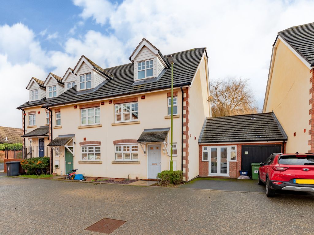 4 bed terraced house for sale in Sandringham Close, Borehamwood WD6