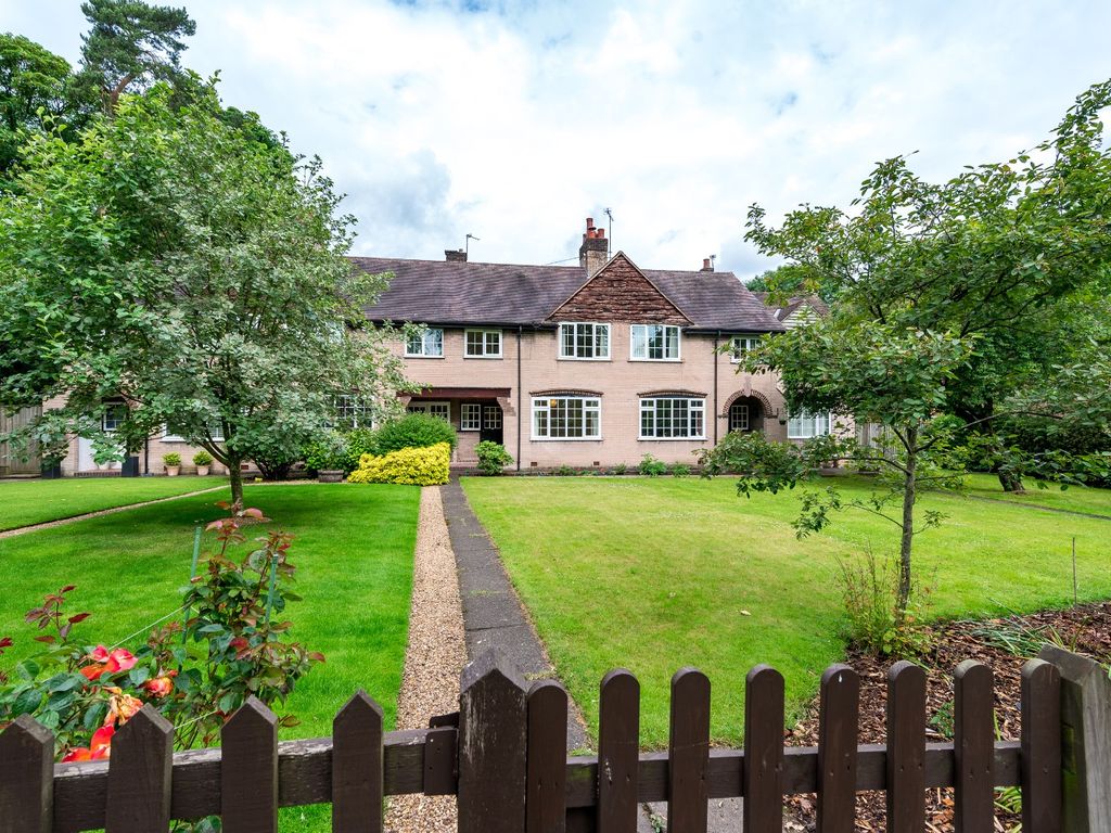 3 bed mews house for sale in Chester Road, Hartford, Northwich