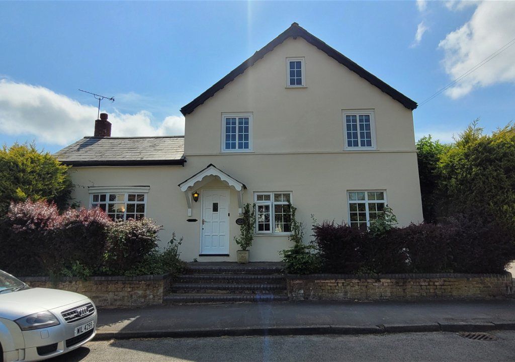 5 bed detached house for sale in Maiden Street, Weston, Hitchin SG4