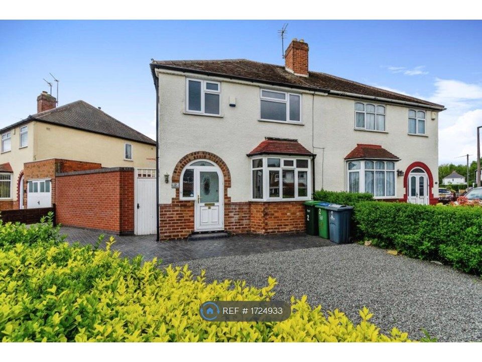 3 bed semidetached house to rent in Maple Avenue, Wednesbury WS10 Zoopla
