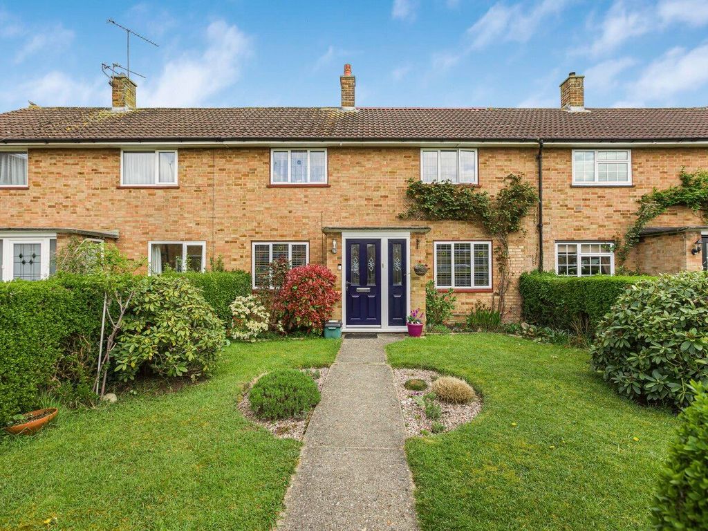 3 bed terraced house for sale in Knolles Crescent, North Mymms