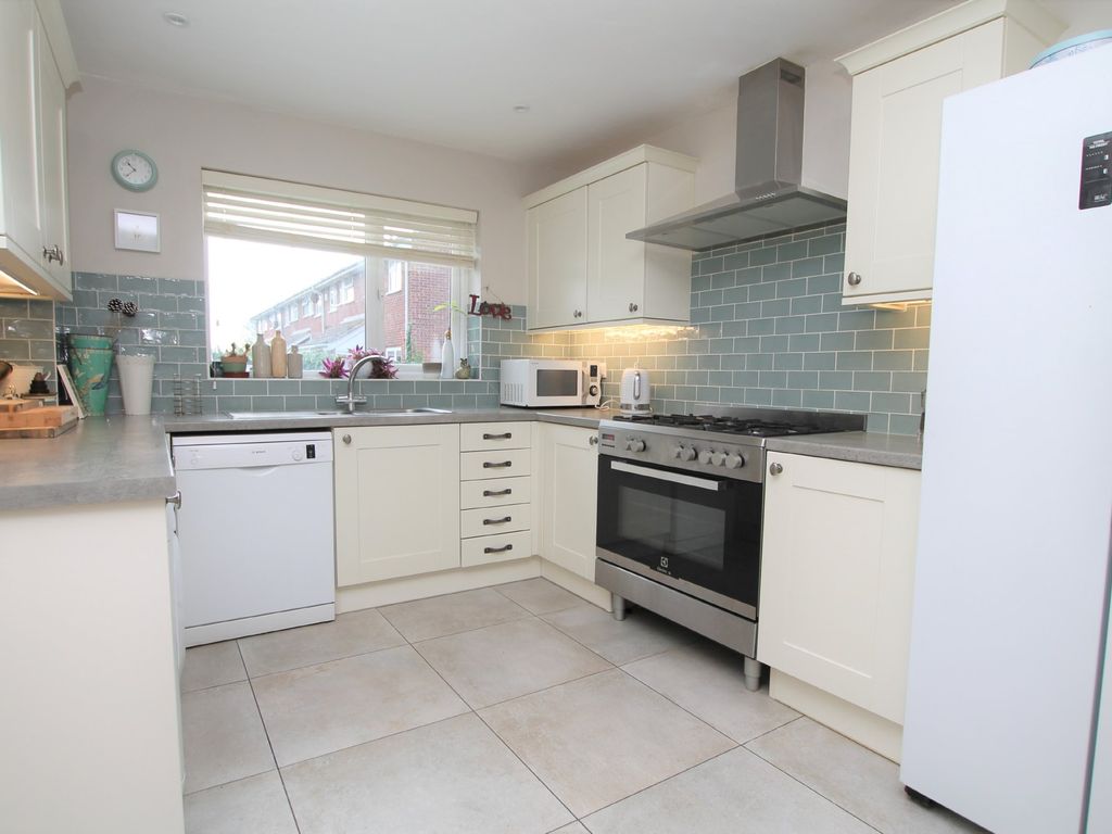4 bed terraced house for sale in Church Green, ShorehamBySea BN43