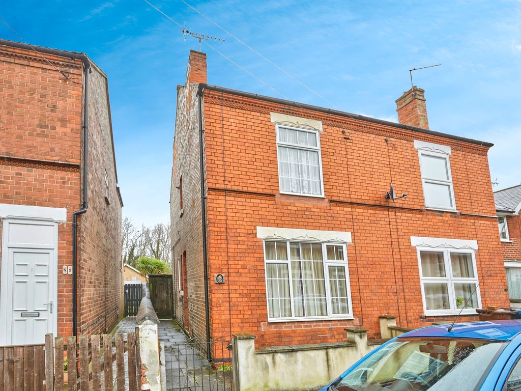 3 bed semidetached house for sale in Hemlock Avenue, Nottingham, Nottinghamshire NG10, £180,000