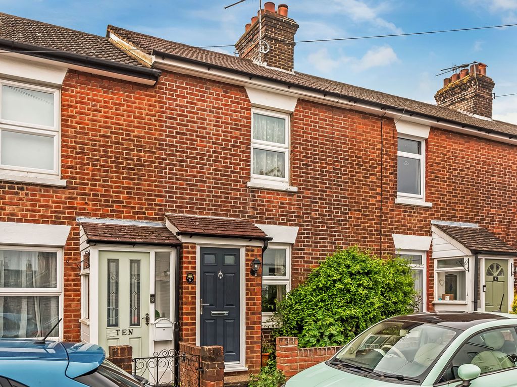 2 bed terraced house for sale in Norton Road, Southborough, Tunbridge