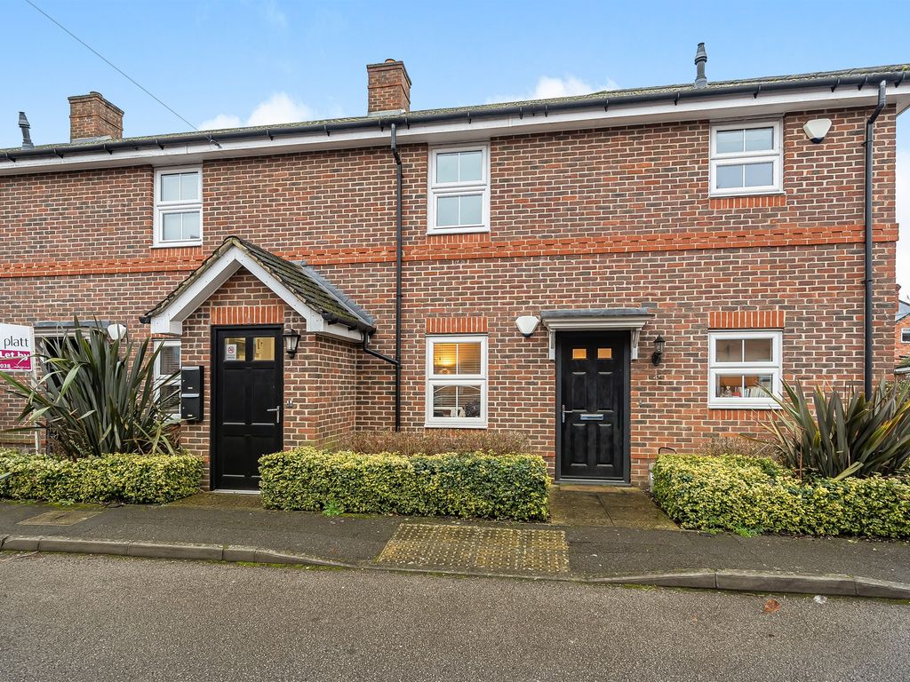 2 bed for sale in North Dean, Maidenhead SL6, £250,000 Zoopla